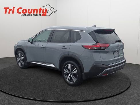 Used 2023 Nissan Rogue SL w/ SL Premium Package AWD/4WD image 6