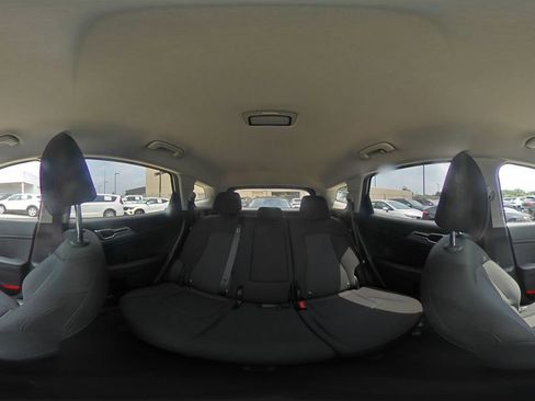 Used 2025 Kia Sportage LX FWD image 41