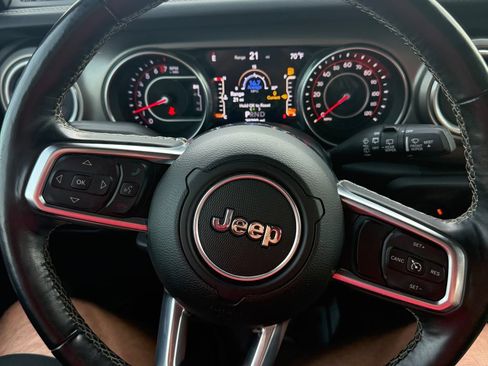 Used 2018 Jeep Wrangler Unlimited Rubicon AWD/4WD image 41