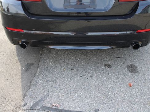 Used 2011 BMW 535i Sedan image 37