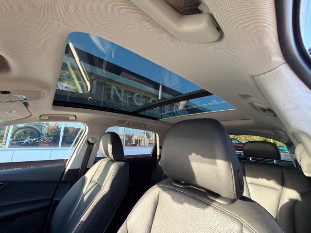 Used 2022 Audi Q7 3.0T Prestige w/ Prestige Package AWD/4WD image 15