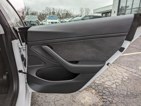 Used 2020 Tesla Model 3 image 34