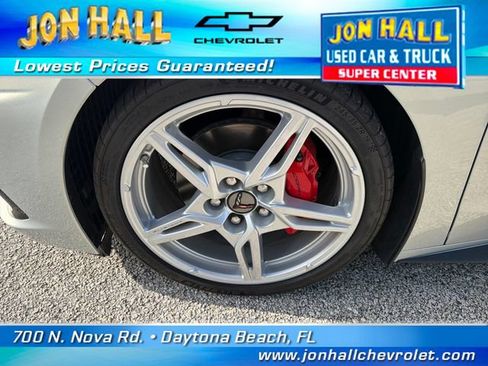 Used 2021 Chevrolet Corvette Stingray Preferred Cpe w/ Battery Protection Package RWD image 17