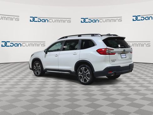 Used 2023 Subaru Ascent Limited AWD/4WD image 6