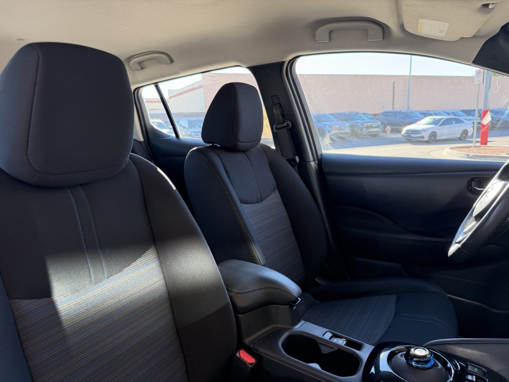Used 2025 Nissan Leaf SV Plus FWD image 37