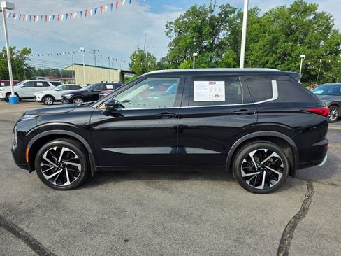 Used 2023 Mitsubishi Outlander SEL Black Edition AWD/4WD image 7