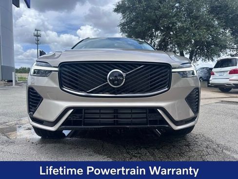 Certified 2026 Volvo XC60 T8 Ultra w/ Climate Package AWD/4WD image 2