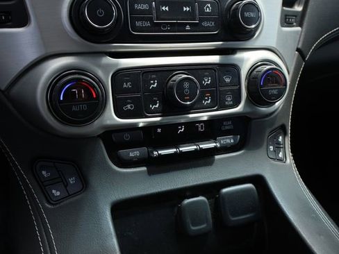 Used 2016 GMC Yukon SLT w/ Open Road Package AWD/4WD image 42