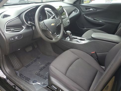 Used 2023 Chevrolet Malibu LT FWD image 20