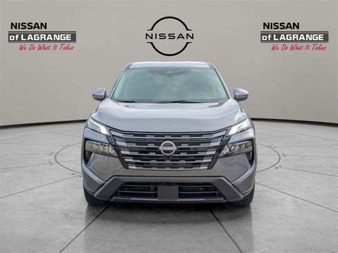 New 2026 Nissan Rogue SV image 2