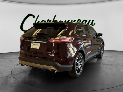 Used 2019 Ford Edge Titanium w/ Equipment Group 301A AWD/4WD image 5