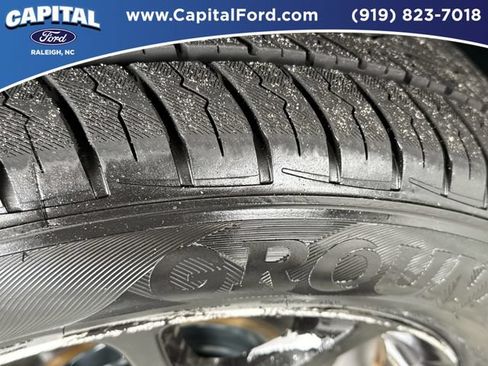Used 2016 Jeep Cherokee Latitude w/ Safety/Convenience Group FWD image 14