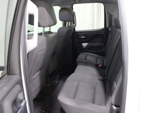 Used 2019 Chevrolet Silverado 1500 LT AWD/4WD image 17