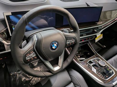 New 2026 BMW X5 xDrive50e w/ Premium Package image 3