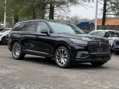 New 2026 Lincoln Aviator AWD w/ Jet Appearance Package