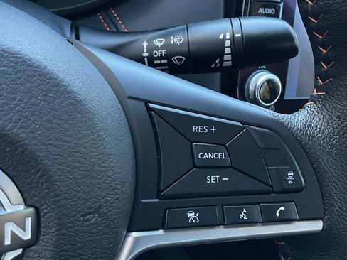 New 2025 Nissan Versa SR image 22