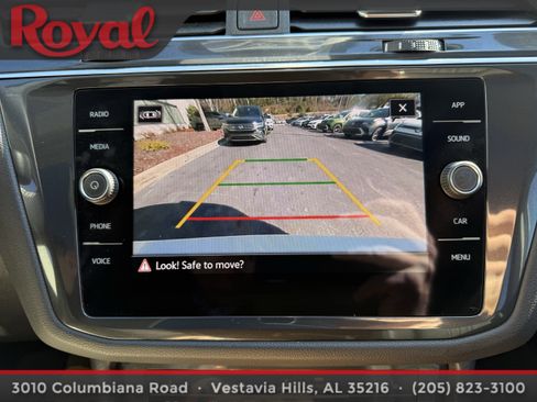 Certified 2022 Volkswagen Tiguan SE w/ Panoramic Sunroof Package image 20