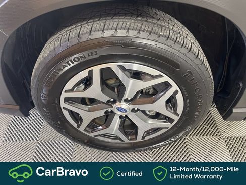 Used 2023 Subaru Forester Premium AWD/4WD image 12