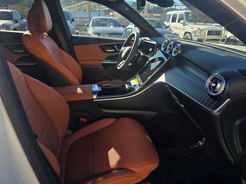 New 2026 Mercedes-Benz GLC 300 image 11