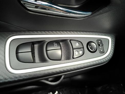 Used 2024 Nissan Versa SR w/ Trunk Package FWD image 34
