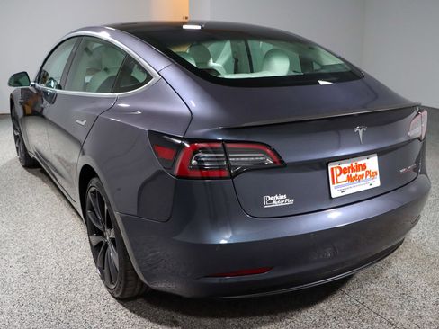 Used 2020 Tesla Model 3 Performance image 9