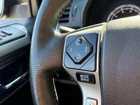 Used 2023 Toyota 4Runner Limited AWD/4WD image 17