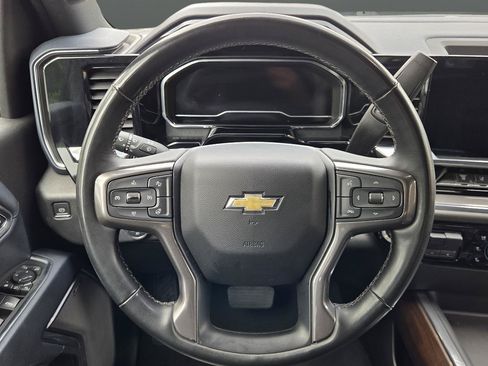 Used 2024 Chevrolet Silverado 2500 High Country w/ High Country Premium Package AWD/4WD image 19