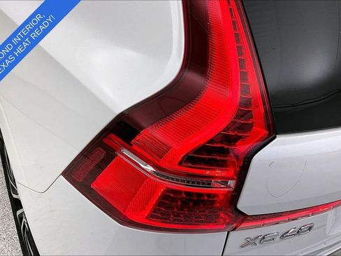 Certified 2023 Volvo XC60 B5 Plus w/ Climate Package AWD/4WD image 41