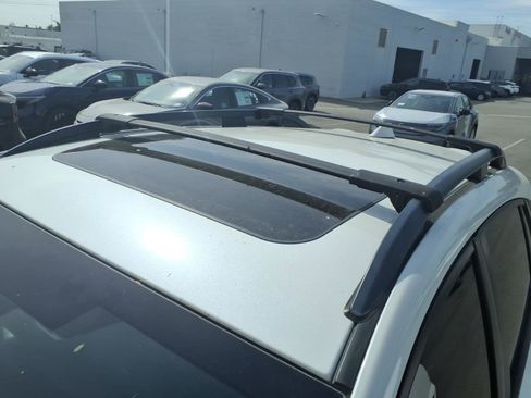 Used 2018 Subaru Crosstrek 2.0i Premium image 4