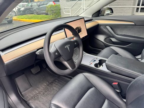 Used 2022 Tesla Model 3 Long Range AWD/4WD image 13