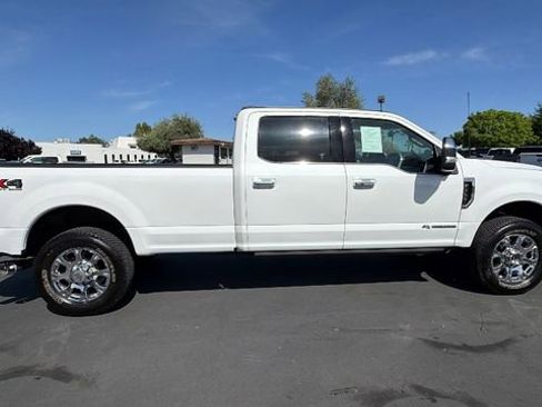 Used 2022 Ford F350 King Ranch w/ King Ranch Ultimate Package AWD/4WD image 3