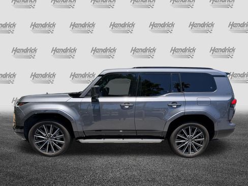 Used 2024 Lexus GX 550 w/ Accessory Package (Z1) AWD/4WD image 6