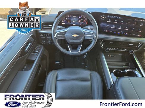Used 2025 Chevrolet Tahoe LT RWD image 13