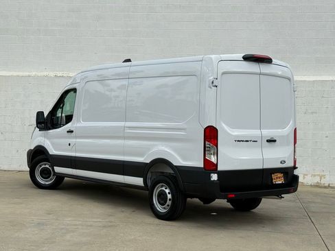 New 2026 Ford Transit 250 148 Medium Roof image 3