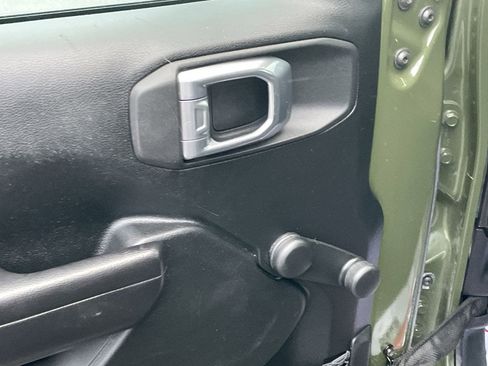 Used 2020 Jeep Wrangler Unlimited Sport image 13