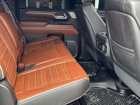 Certified 2024 GMC Sierra 2500 Denali Ultimate AWD/4WD image 20
