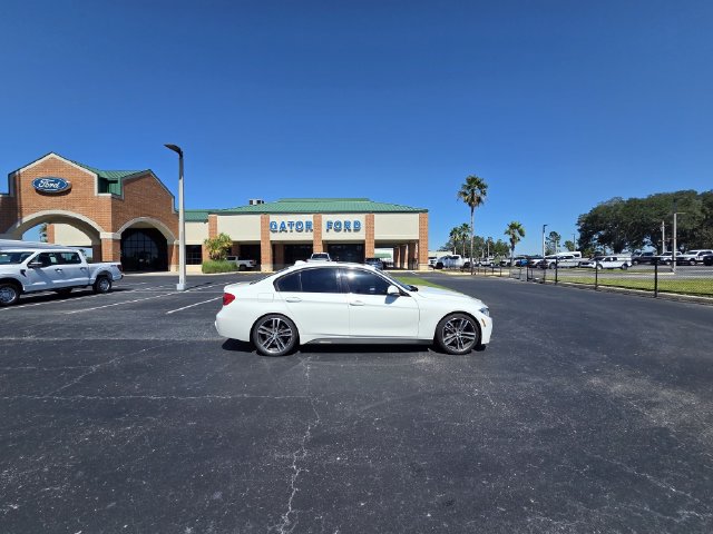 Used 2018 BMW 340i Sedan w/ Premium Package RWD image 4