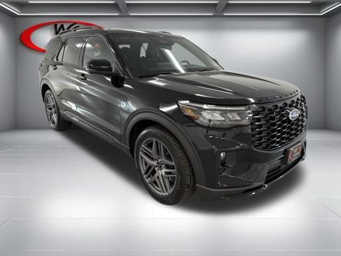New 2026 Ford Explorer ST w/ Sun And Sound Package image 3