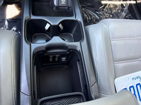 Used 2018 Honda CR-V EX-L image 32