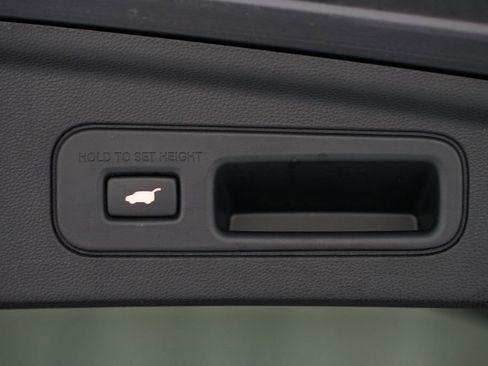 Used 2022 Acura MDX SH-AWD w/ Technology Package image 37