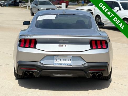 Used 2025 Ford Mustang GT Premium RWD image 4
