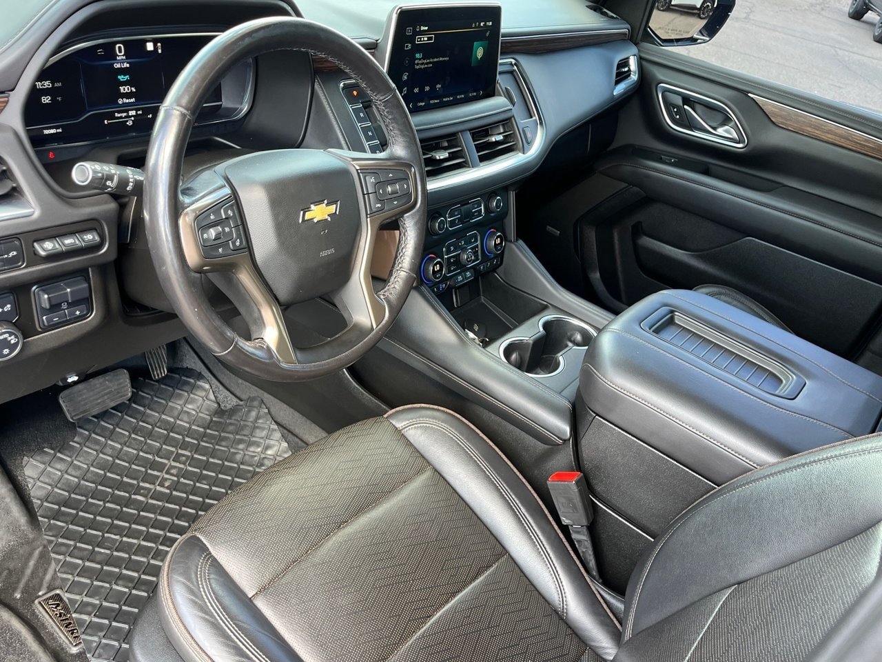 Used 2022 Chevrolet Tahoe High Country w/ LPO, Illumination Package AWD/4WD image 16