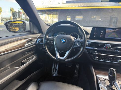 Used 2018 BMW 640i Gran Turismo xDrive image 22