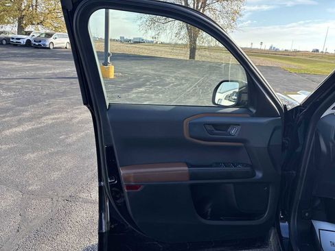 Used 2021 Ford Bronco Sport Outer Banks image 21