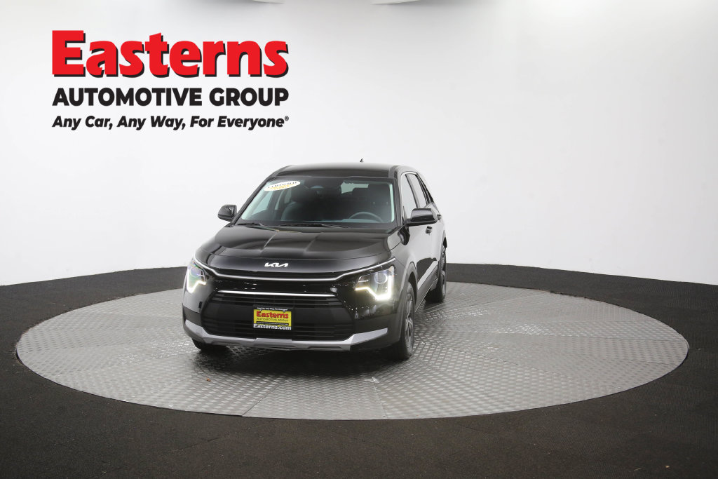 Used 2025 Kia Niro LX FWD image 52