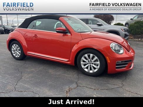 Used 2019 Volkswagen Beetle 2.0T S image 1