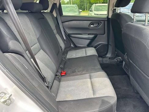 Used 2024 Nissan Rogue SV FWD image 14