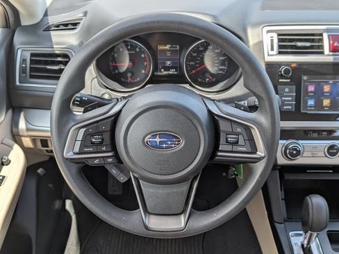 Used 2018 Subaru Outback 2.5i AWD/4WD image 24
