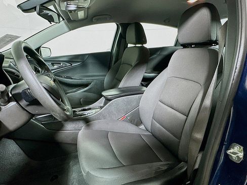 Used 2022 Chevrolet Malibu LT FWD image 11