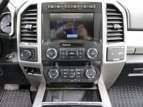 Used 2021 Ford F250 Lariat w/ Tremor Off-Road Package image 13